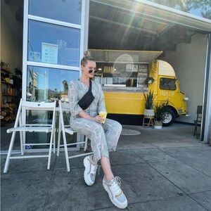 FRENCH MAUVE PINK AND GREEN GEOMETRIC JUMPSUIT WITH WAIST TIE SZ MEDIUM